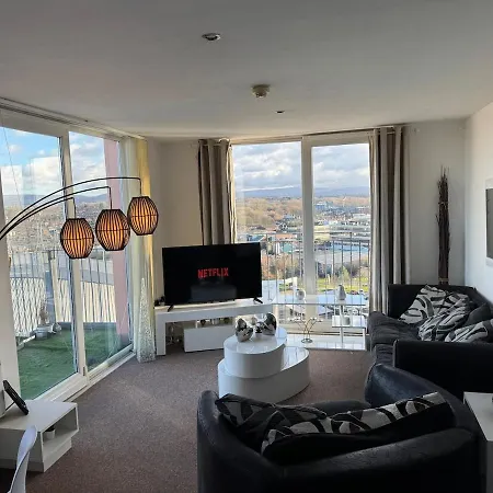 Walking Distance From Etihad And Coop Arena Parking Free Apartment Manchester Exterior photo